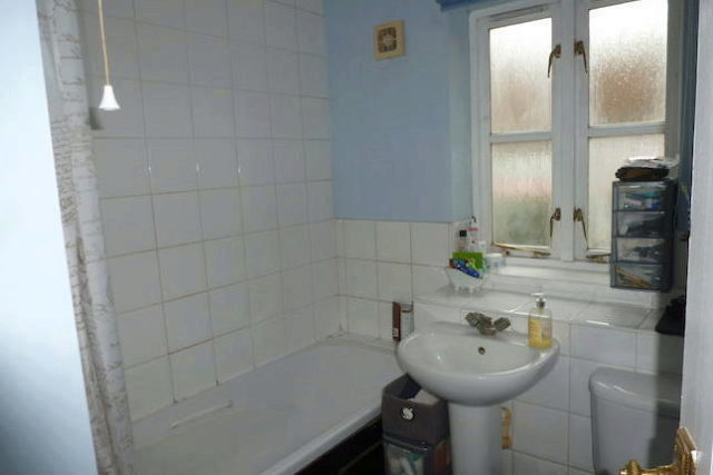  Image of 1 bedroom Flat to rent in Mill Ride Ascot SL5 at Oakleaf Court, Ascot SL5