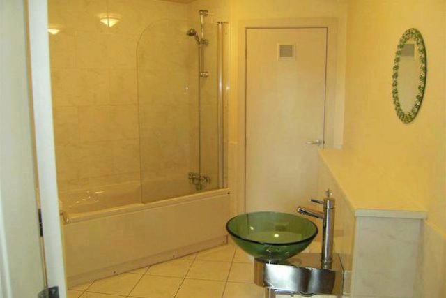  Image of 2 bedroom Flat to rent in Bradford Road Dewsbury WF13 at Bradford Road, Dewsbury WF13