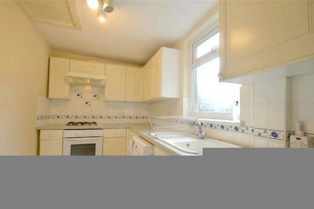 Image of 2 bedroom Maisonette to rent in Oval Road Addiscombe Croydon CR0 at Oval Road, Addiscombe, Croydon CR0