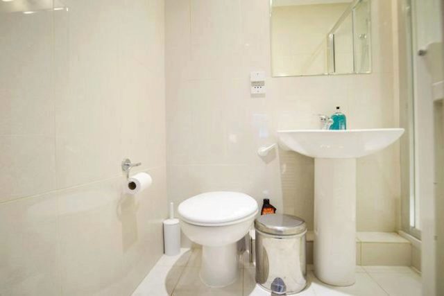 Image of 3 bedroom Flat to rent in Glentworth Street London NW1 at Clarence Gate Gardens, Glentworth Street, Marylebone NW1