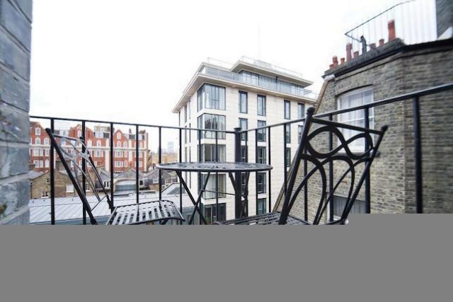  Image of 3 bedroom Flat to rent in Glentworth Street London NW1 at Clarence Gate Gardens, Glentworth Street, Marylebone NW1