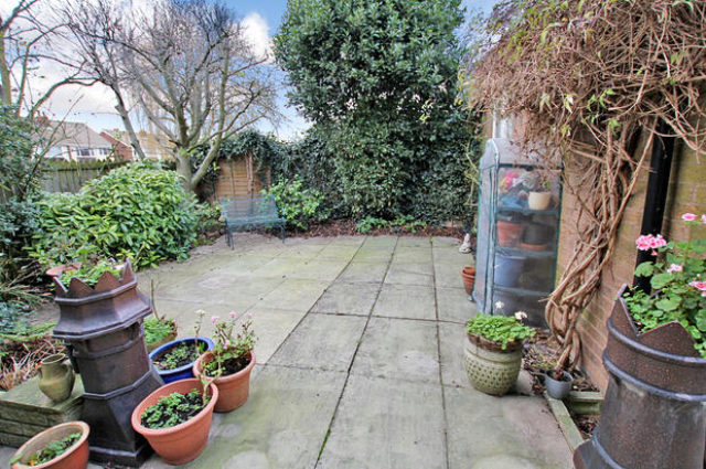  Image of 3 bedroom Property for sale in Moor Lane Sherburn in Elmet Leeds LS25 at Moor Lane, Leeds LS25