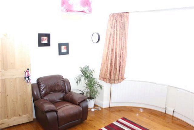  Image of 3 bedroom Semi-Detached house to rent in Parkside Way North Harrow Harrow HA2 at Parkside Way, North Harrow, Harrow HA2