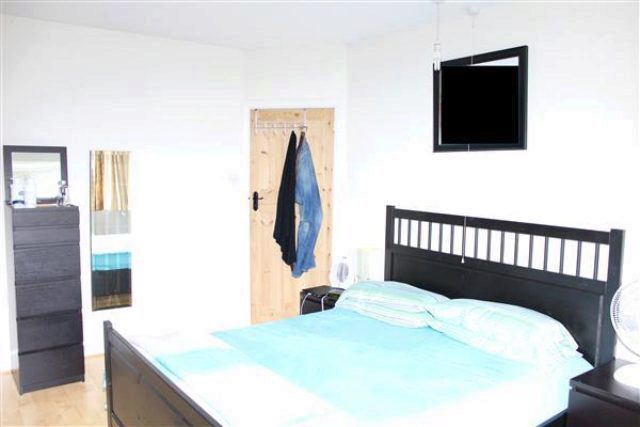  Image of 3 bedroom Semi-Detached house to rent in Parkside Way North Harrow Harrow HA2 at Parkside Way, North Harrow, Harrow HA2