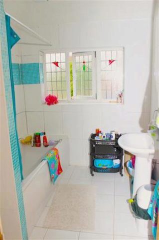  Image of 3 bedroom Semi-Detached house to rent in Parkside Way North Harrow Harrow HA2 at Parkside Way, North Harrow, Harrow HA2
