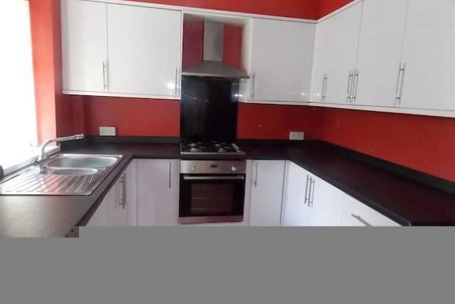  Image of 3 bedroom Terraced house to rent in Robert Street Ynysybwl Pontypridd CF37 at Robert Street, Ynysybwl, Pontypridd CF37