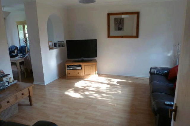  Image of 5 bedroom Detached house for sale in Wareham Road Bracknell RG12 at Wareham Road, Bracknell RG12