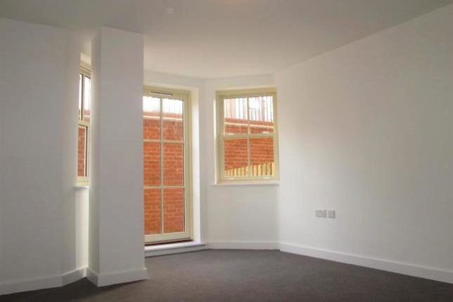  Image of 2 bedroom Flat to rent in The Royal Seabathing Canterbury Road Margate CT9 at Charlotte Court, The Royal Seabathing, Canterbury Road, Margate CT9