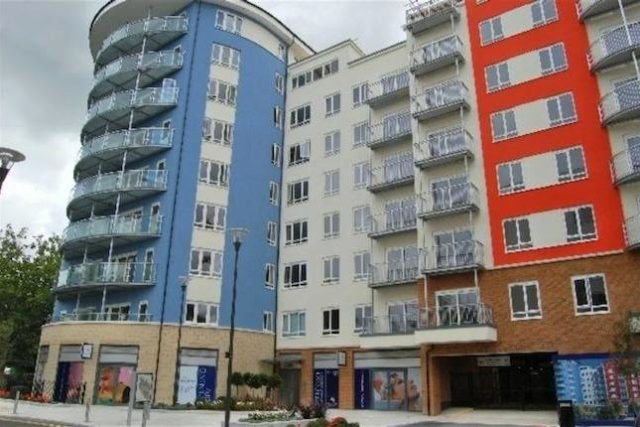  Image of 2 bedroom Flat to rent in Heritage Avenue London NW9 at Heritage Avenue, Colindale, London NW9