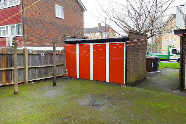  Image of 3 bedroom Maisonette for sale in Shrublands Avenue Croydon CR0 at Shrublands Avenue, Croydon CR0