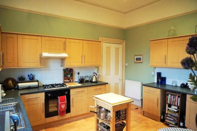  Image of 4 bedroom Flat for sale in Queens Road Tunbridge Wells TN4 at Queens Road, Tunbridge Wells TN4
