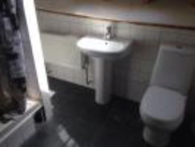  Image of Studio flat to rent in Reading Road Wokingham RG41 at Reading Road, Wokingham RG41