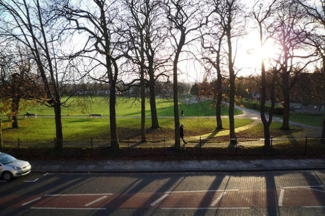  Image of Studio flat to rent in Aldermans Hill London N13 at Aldermans Hill, Palmers Green, London N13