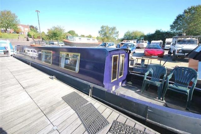  Image of 1 bedroom House Boat to rent in Quayside Close Worsley Manchester M28 at Quayside Close, Worsley, Manchester M28