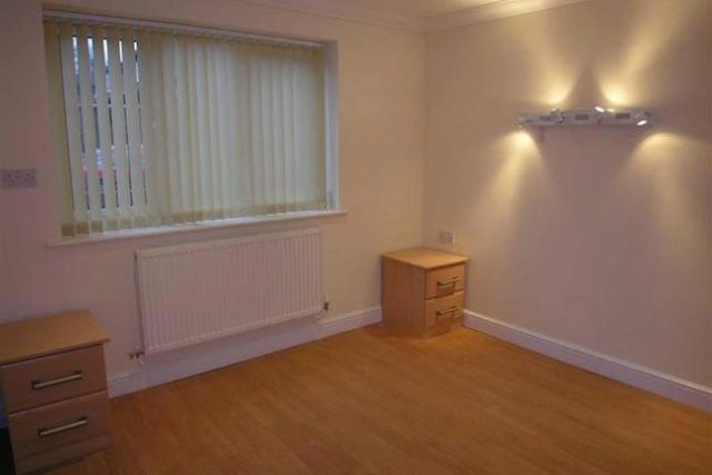  Image of 2 bedroom Flat to rent in Hodge Road Walkden Manchester M28 at Hodge Road, Walkden, Manchester M28