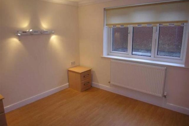  Image of 2 bedroom Flat to rent in Hodge Road Walkden Manchester M28 at Hodge Road, Walkden, Manchester M28