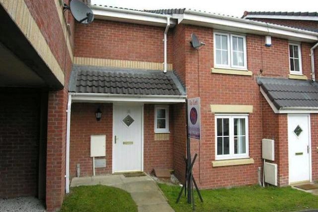  Image of 2 bedroom Mews for sale in Lawndale Drive Worsley Manchester M28 at Lawndale Drive, Worsley, Manchester M28