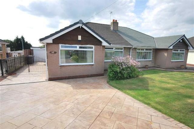  Image of 2 bedroom Semi-Detached Bungalow for sale in Gilda Road Worsley Manchester M28 at Gilda Road, Worsley, Manchester M28