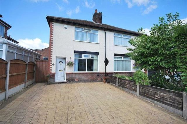  Image of 2 bedroom Semi-Detached house for sale in Highfield Avenue Worsley Manchester M28 at Highfield Avenue, Worsley, Manchester M28
