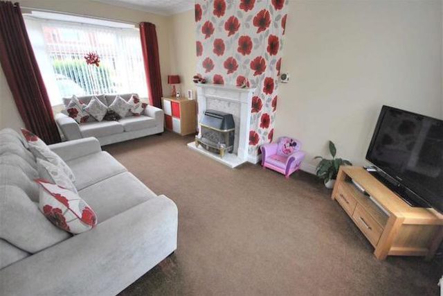  Image of 3 bedroom Semi-Detached house for sale in Dearden Avenue Walkden Manchester M38 at Dearden Avenue, Little Hulton, Manchester M38