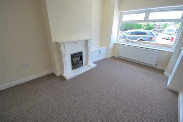  Image of 3 bedroom Terraced house for sale in Worsley Road Eccles Manchester M30 at Worsley Road, Eccles, Manchester M30