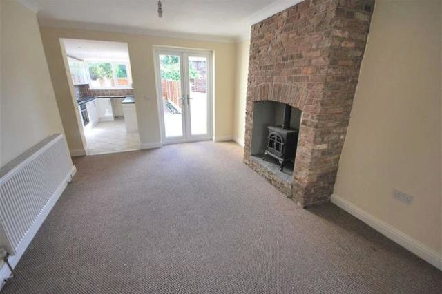 Image of 3 bedroom Terraced house for sale in Worsley Road Eccles Manchester M30 at Worsley Road, Eccles, Manchester M30