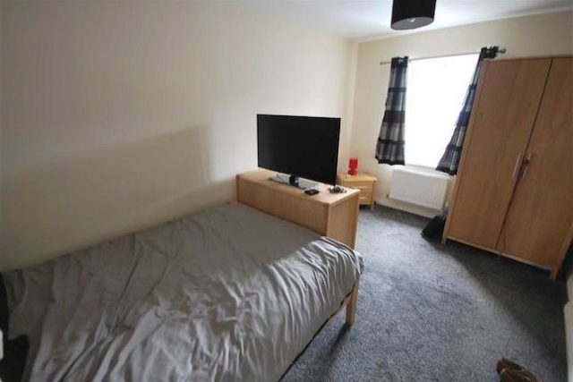  Image of 4 bedroom Detached house for sale in Wrigley Avenue Pendlebury Swinton Manchester M27 at Wrigley Avenue, Pendlebury, Swinton, Manchester M27
