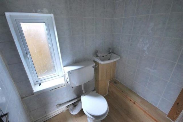  Image of 4 bedroom Terraced house for sale in Commonside Road Worsley Manchester M28 at Commonside Road, Worsley, Manchester M28