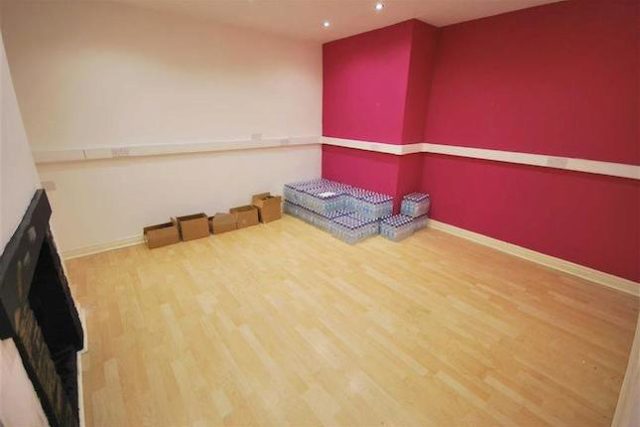  Image of 4 bedroom Terraced house for sale in Commonside Road Worsley Manchester M28 at Commonside Road, Worsley, Manchester M28