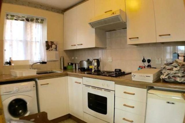  Image of Studio flat to rent in Celestial Gardens London SE13 at Celestial Gardens, London SE13