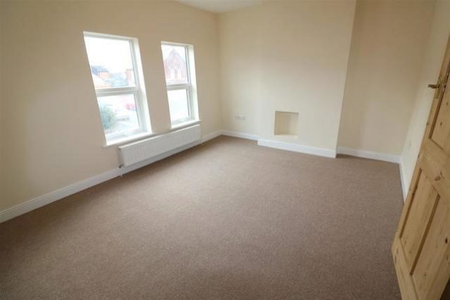  Image of 3 bedroom End of Terrace for sale in Portland Road Rushden NN10 at Portland Road, Rushden NN10