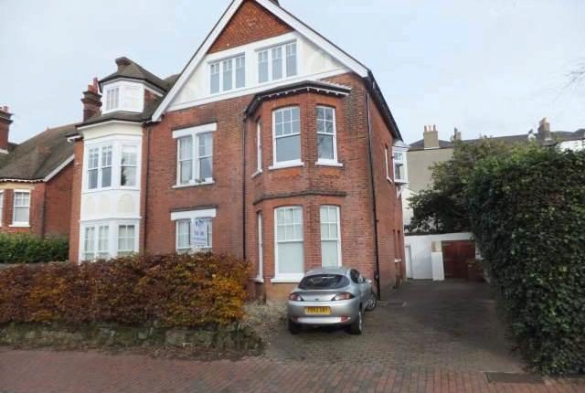  Image of 1 bedroom Flat to rent in Boyne Park Tunbridge Wells TN4 at Boyne Park, Tunbridge Wells, Kent TN4
