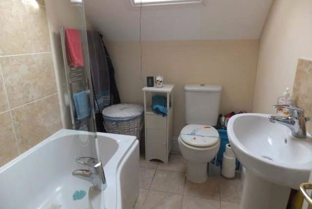  Image of 1 bedroom Flat to rent in Boyne Park Tunbridge Wells TN4 at Boyne Park, Tunbridge Wells, Kent TN4
