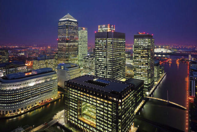  Image of 1 bedroom Flat to rent in Marsh Wall London E14 at Landmark West Tower, Marsh Wall E14