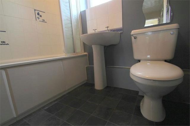  Image of 3 bedroom Detached house to rent in Holmlea Walk Datchet Slough SL3 at Holmlea Walk, Datchet, Berkshire SL3