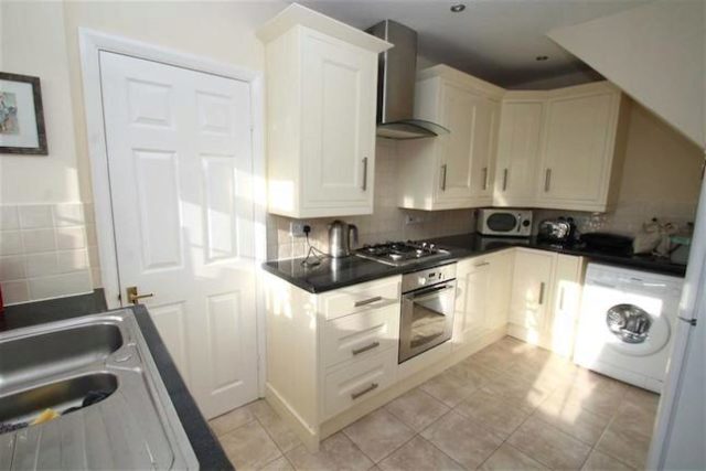  Image of 3 bedroom Semi-Detached house to rent in Stirling Drive Chelsfield Orpington BR6 at Stirling Drive, Orpington, Kent BR6