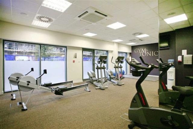  Image of 2 bedroom Flat to rent in Heritage Avenue London NW9 at Heritage Avenue, Colindale, London NW9