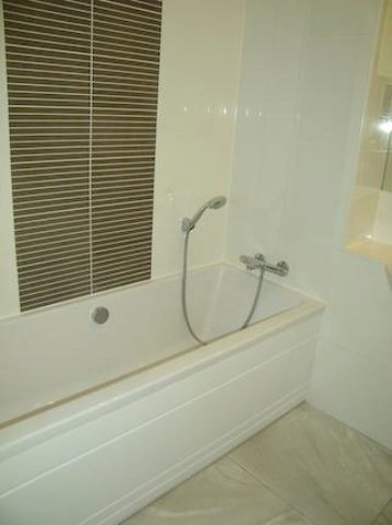  Image of 2 bedroom Flat to rent in Southcote Lane Reading RG30 at Prestigious Two Bedroom Apartment, Reading RG30