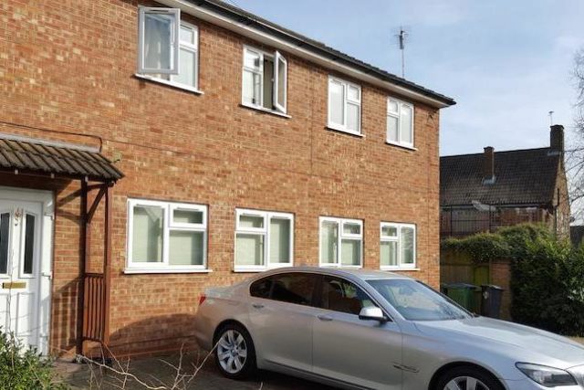  Image of 2 bedroom Flat to rent in Blackthorn Close Watford WD25 at Louvain Way, Leavesden WD25