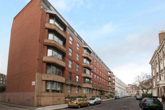  Image of 2 bedroom Flat to rent in Emperors Gate London SW7 at Emperors Gate, London SW7