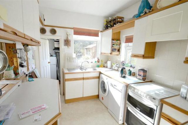  Image of 3 bedroom Semi-Detached house for sale in Greencourt Avenue Croydon CR0 at Greencourt Avenue, Croydon CR0