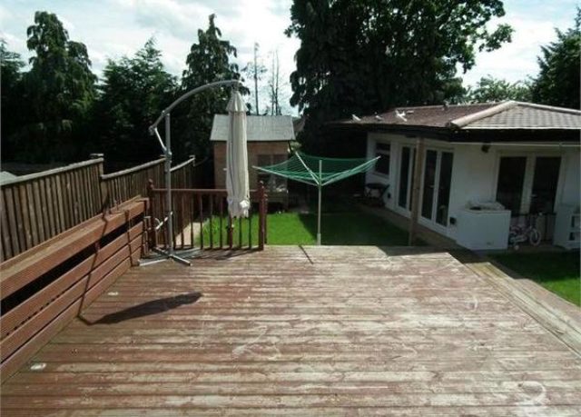  Image of 4 bedroom End of Terrace to rent in Long Elmes Harrow HA3 at Long Elmes, Harrow, Greater London HA3