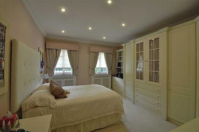  Image of 5 bedroom Detached house for sale in Sunnydale Orpington BR6 at Sunnydale, Orpington BR6