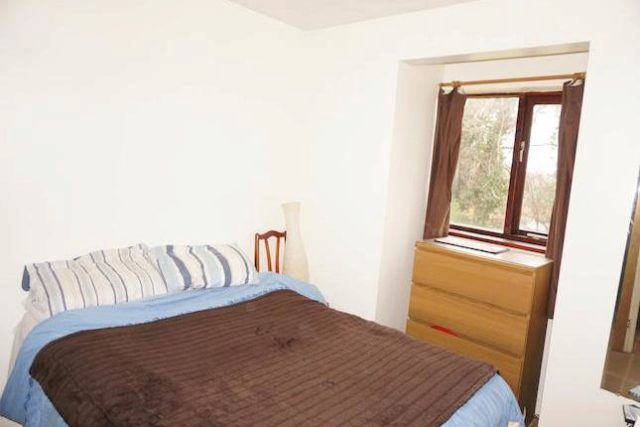 Image of 1 bedroom Flat to rent in Sandhurst Road Tunbridge Wells TN2 at Glendale Court, Sandhurst Road, Tunbridge Wells TN2