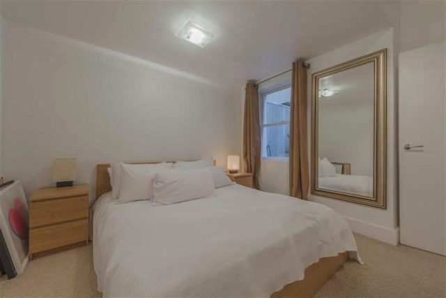  Image of 1 bedroom Flat to rent in Queen's Gate London SW7 at Queens Gate, South Kensington, London SW7
