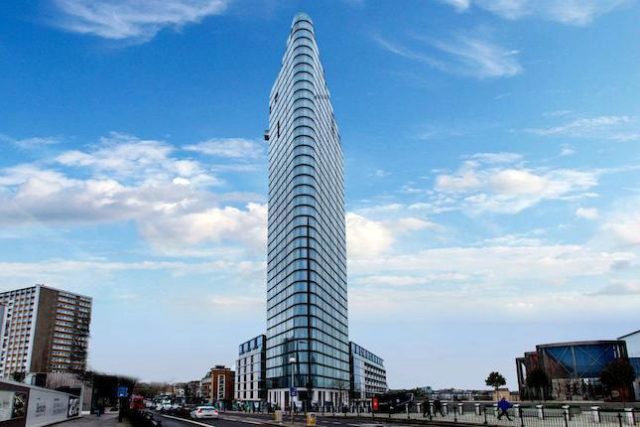  Image of 2 bedroom Flat to rent in City Road London EC1V at Lexicon Tower, 261 City Road, London EC1V