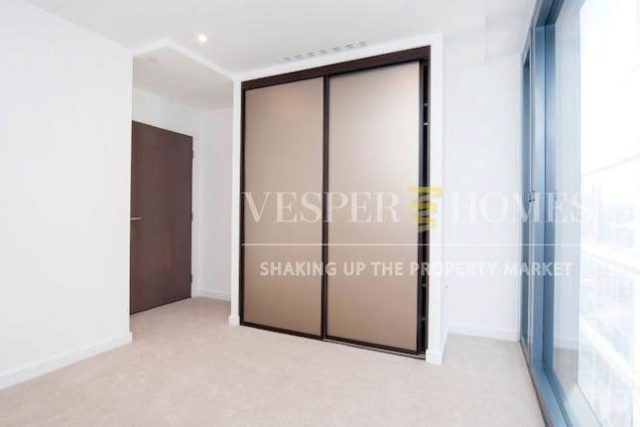  Image of 2 bedroom Flat to rent in City Road London EC1V at Lexicon Tower, 261 City Road, London EC1V