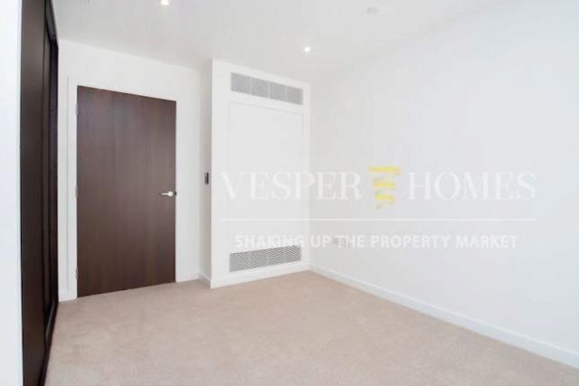  Image of 2 bedroom Flat to rent in City Road London EC1V at Lexicon Tower, 261 City Road, London EC1V