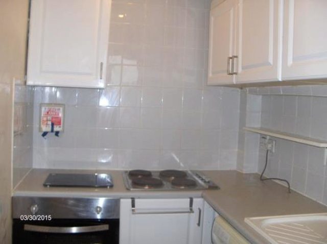  Image of 2 bedroom Flat to rent in Albert Road Glasgow G42 at Albert Road, Glasgow G42