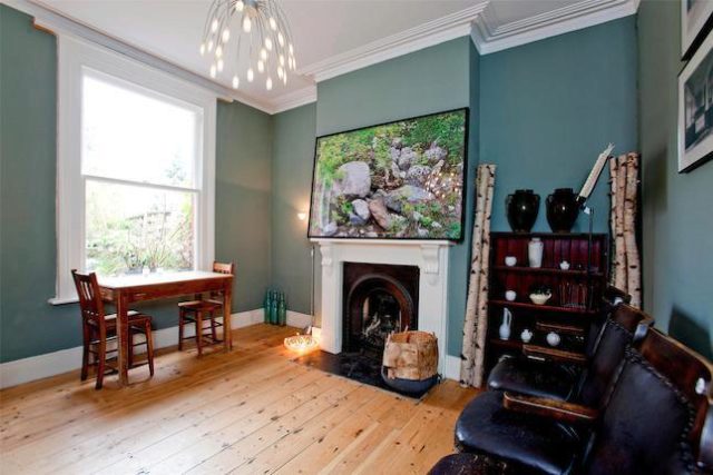  Image of 3 bedroom Terraced house for sale in Sidney Road London N22 at Sidney Road, Bowes Park, London N22